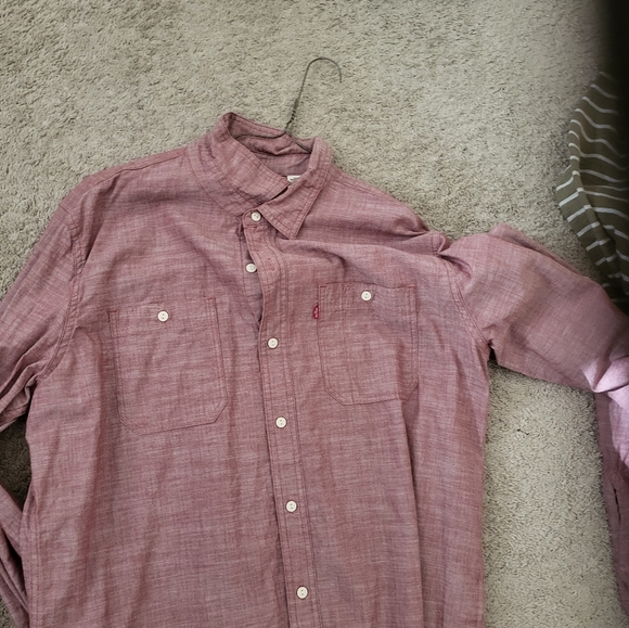 Button up, polos,sweaters - Picture 2 of 9